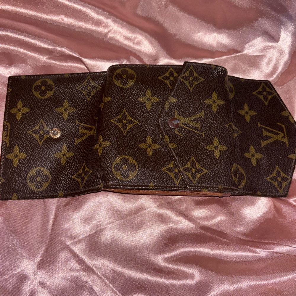 Louis Vuitton Monogram Envelope Wallet in Brown and Gold - Picture 3 of 7